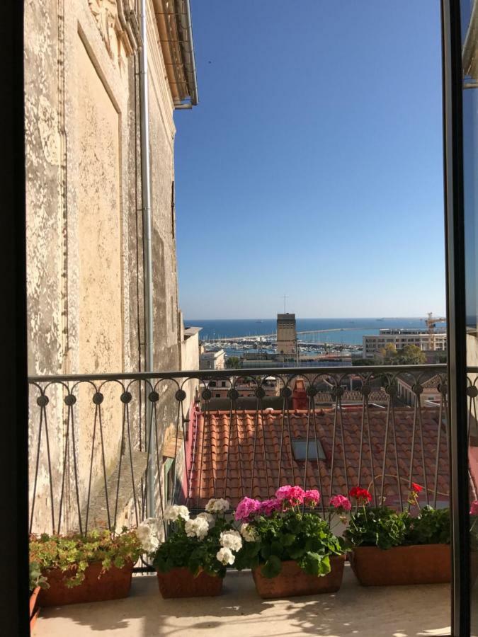 Bed and breakfast Palazzo Conforti 3*