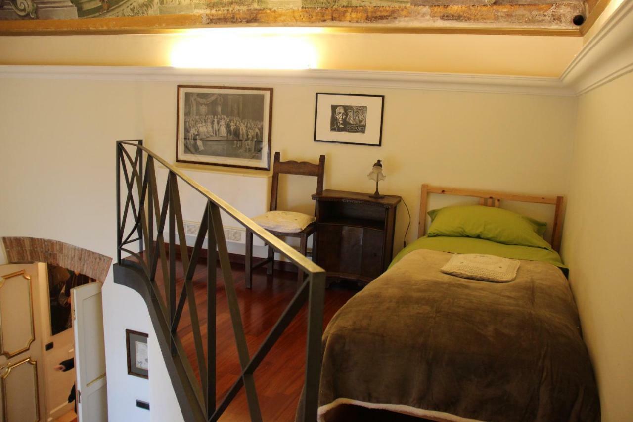 Palazzo Conforti 3*